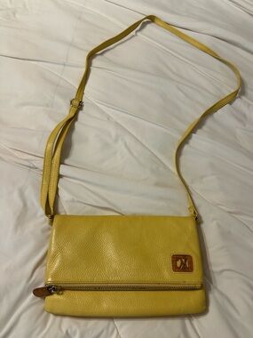 Martin & MacArthur Pebbled Yellow Leather Crossbody Foldover Bag